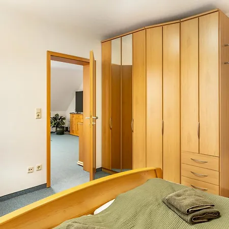Komfortable 3-zimmer-fewo Apartment *